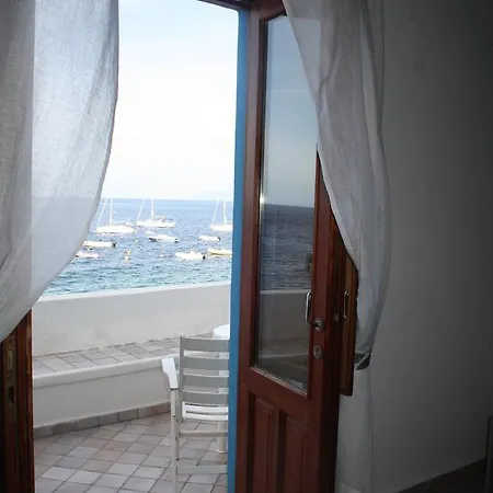 Da Nino Sul Mare Filicudi 4* Pecorini