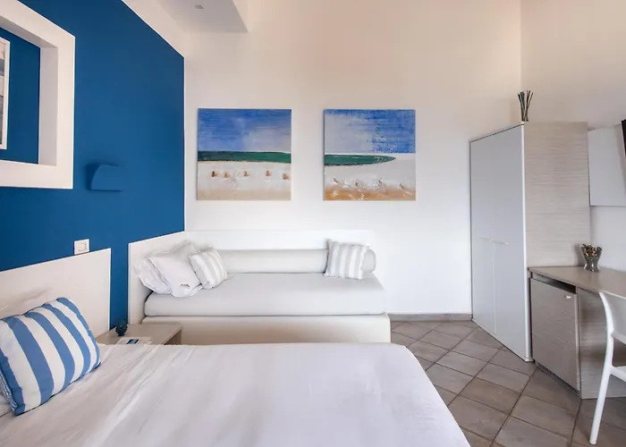 فندق مبيت وإفطار Da Nino Sul Mare Filicudi
