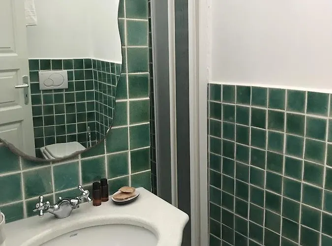 Da Nino Sul Mare Filicudi فندق مبيت وإفطار Pecorini